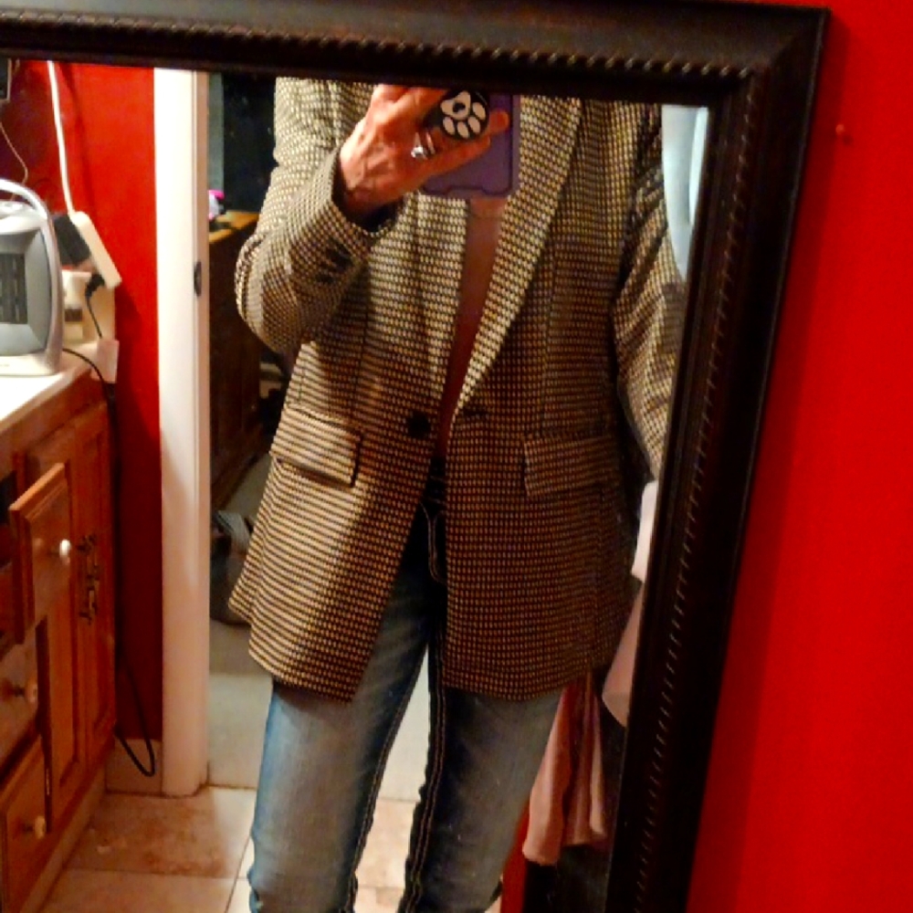 Philosophy Black and White Sport Coat with Modern Fit